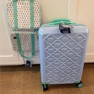 RollerRabbit Travel Set with Hardside Carry-On & hanging toiletry bag